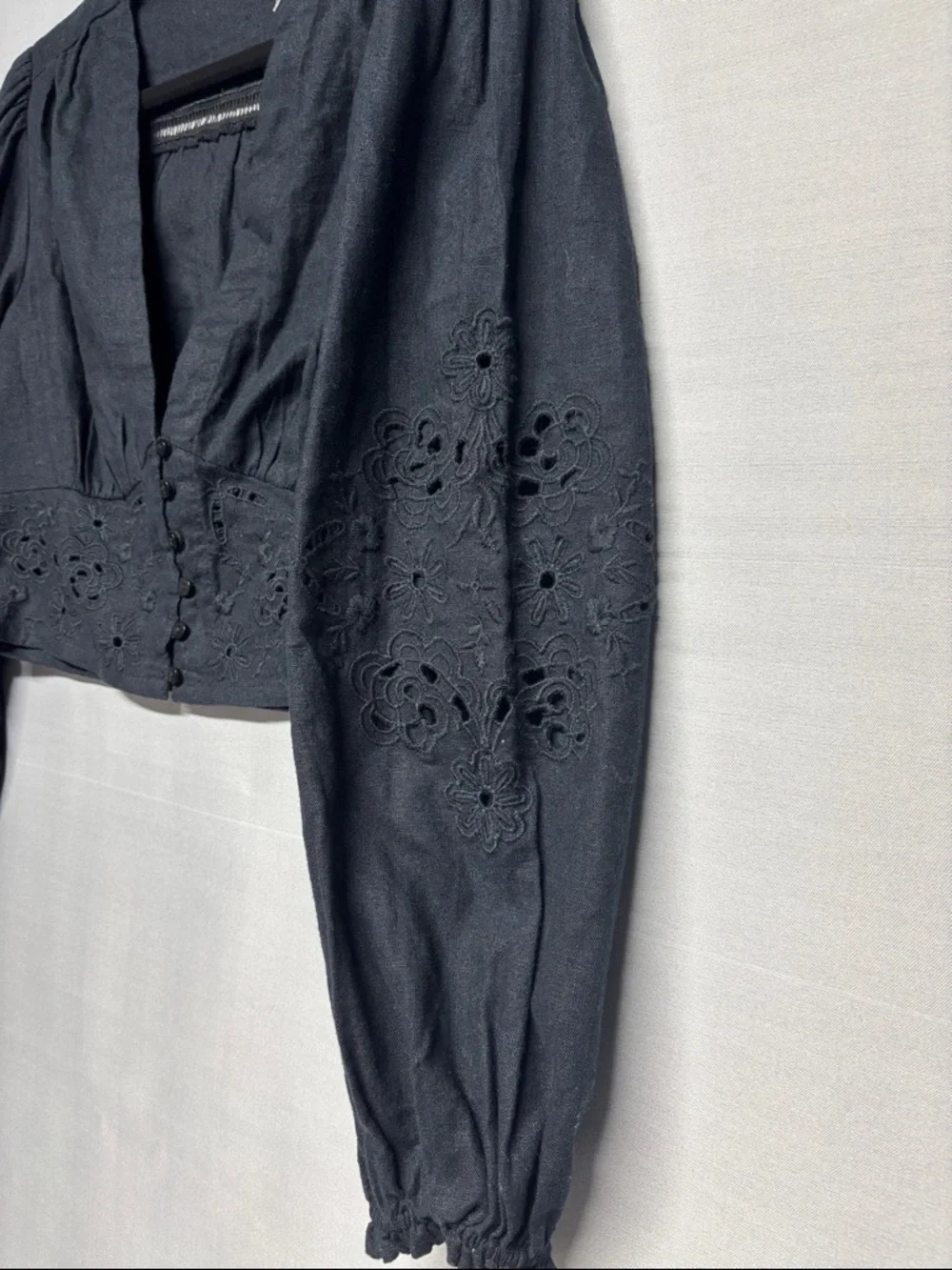 NWT Abercrombie & Fitch Black Linen Plunge Cutwork Eyelet Boho Cottagecore Top